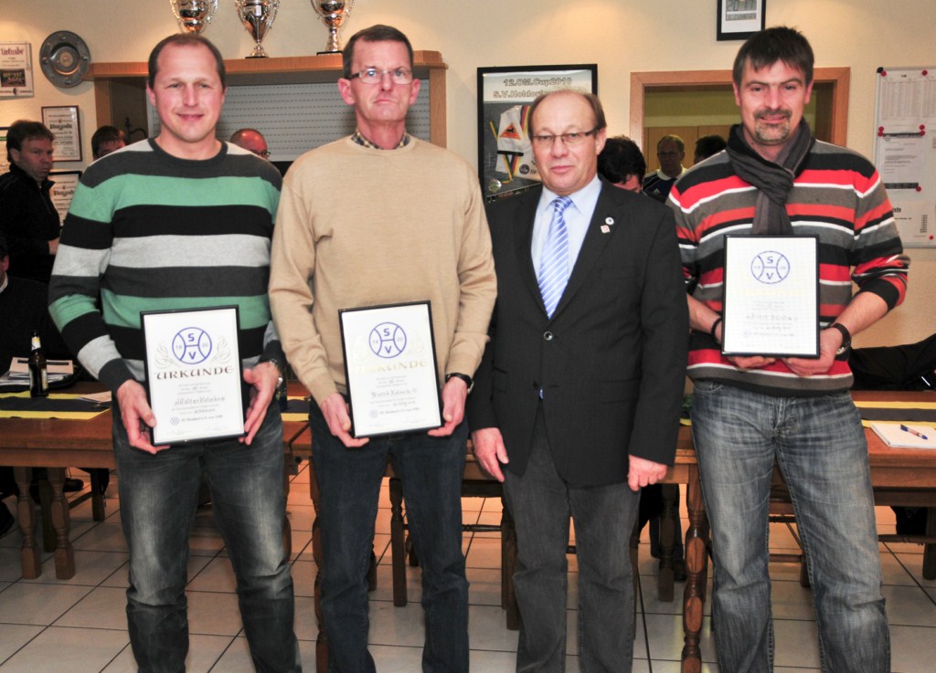 20120318-Walter Helmke, Bernd Kolbeck, H.-J. Bavendiek, Peter Skrzeba (v.l.; Foto: H. Vollmer)