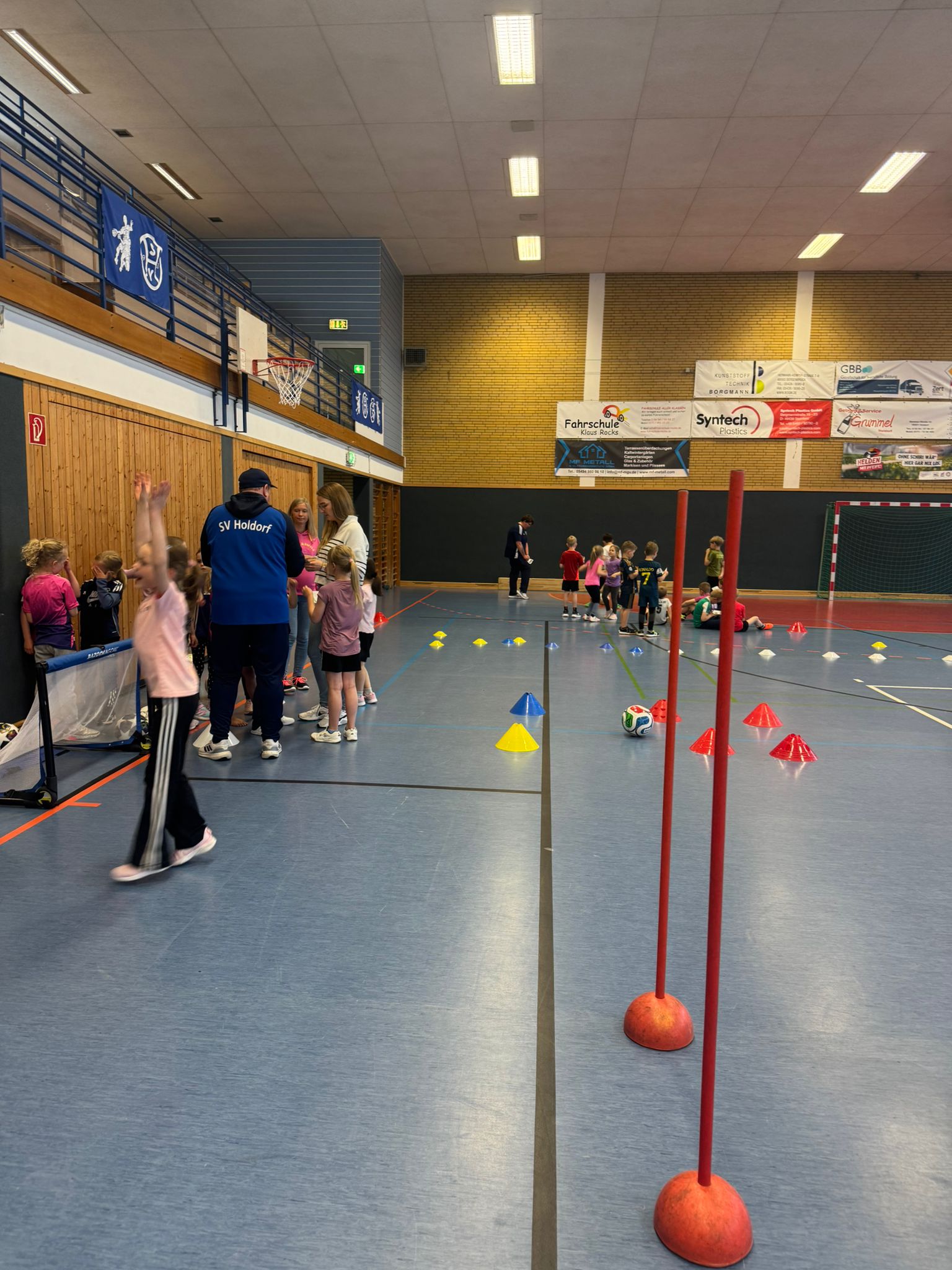 Fußball-Kennlerntage beim SV Holdorf – 280 Grundschulkinder zu Gast