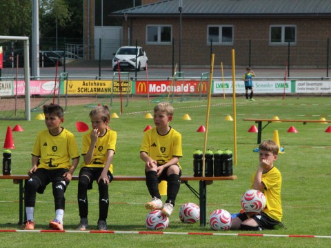 Sport Böckmann Fußballcamp 2026 mit Bernd Voss